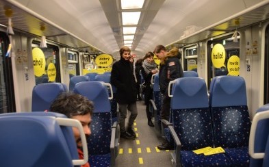 FOTO: Bratislavu s Viedňou spája jedinečný umelecký vlak